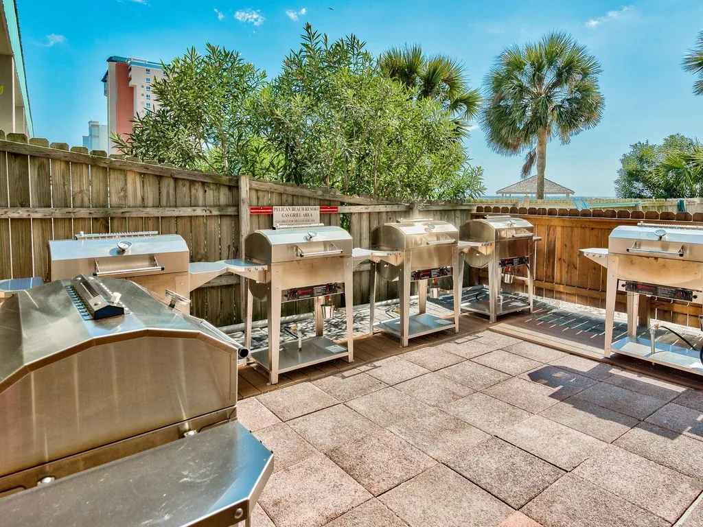 Pelican Beach Resort, Destin Florida