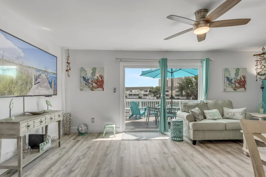 Living room, Southbay Townhouse 51